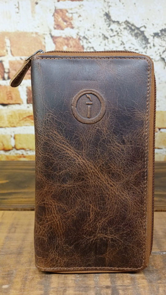 Zipped Travel leather Wallet