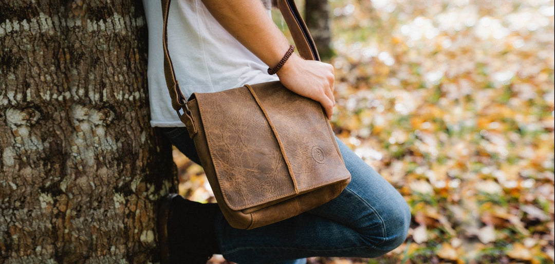 Buy Wander Regular Dusty Antique leather messenger bags for men 